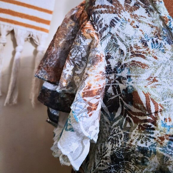 Dressbarn Blue Abstract Rhinestone Mixed-Media Tee | Boho and Y2K | Size M - Picture 4 of 11